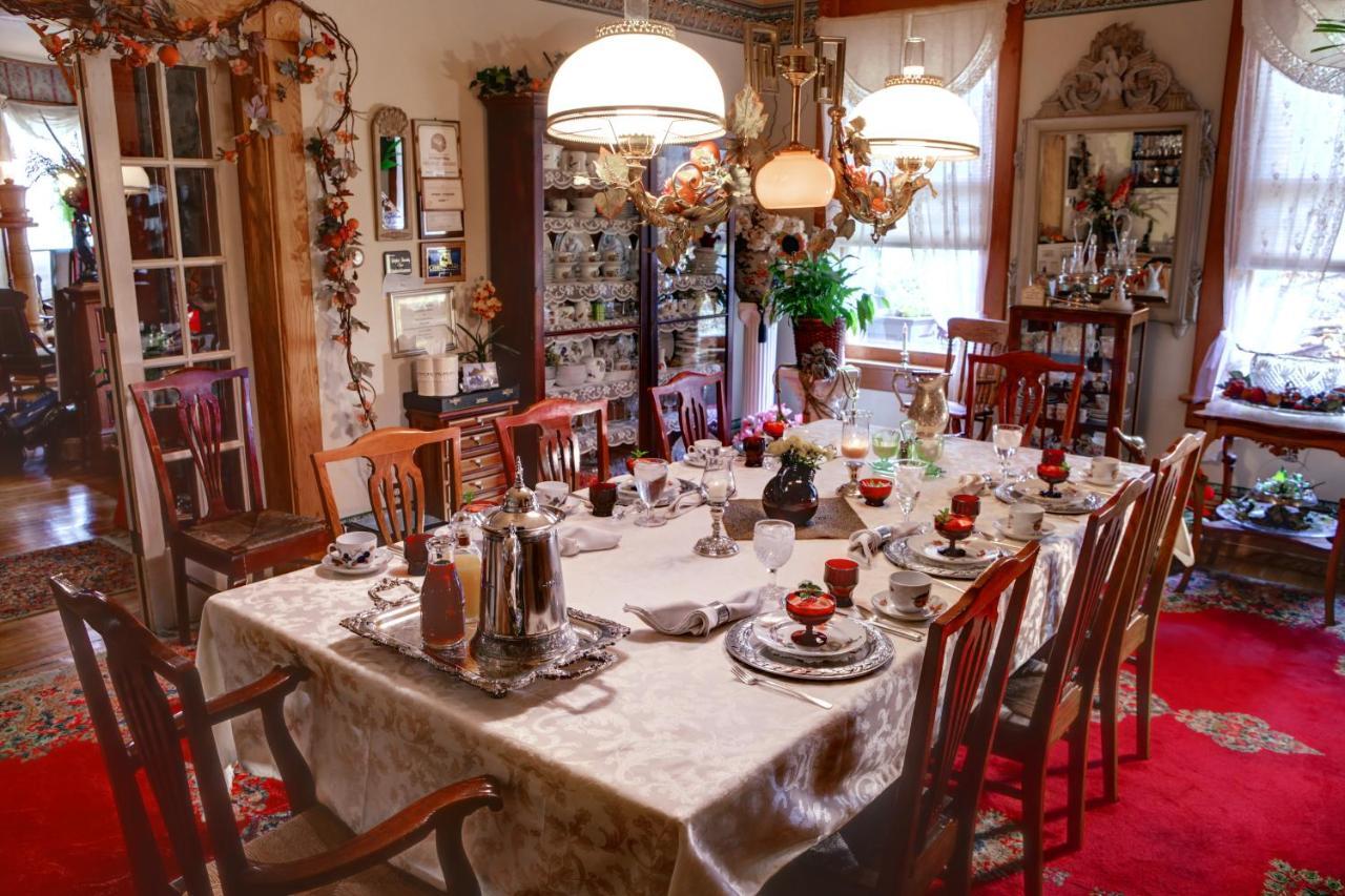 The Queen, A Victorian Bed & Breakfast 벨폰테 외부 사진